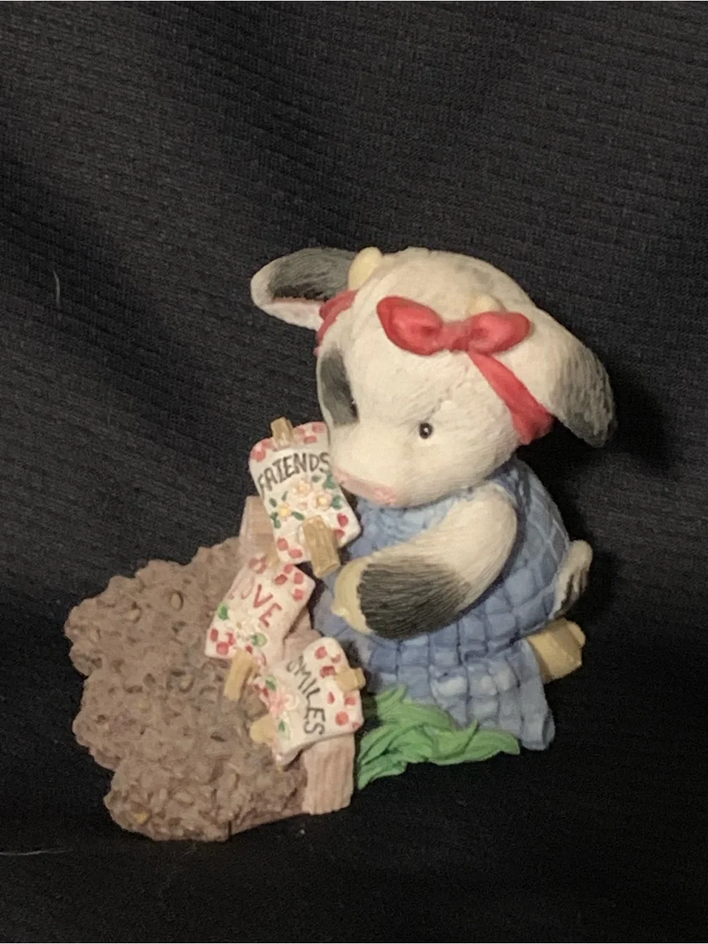 Mary Moo Moos, sowing the seeds of friendship